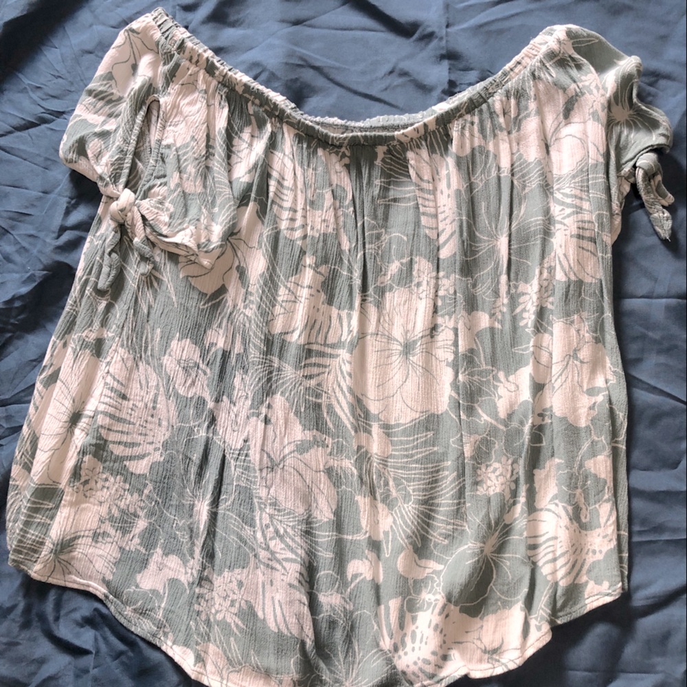 Off the Shoulder Floral Top